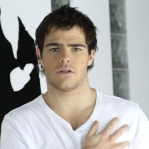 Peter Lanzani Profile| Contact Details (Phone number, Email, Instagram, Twitter)